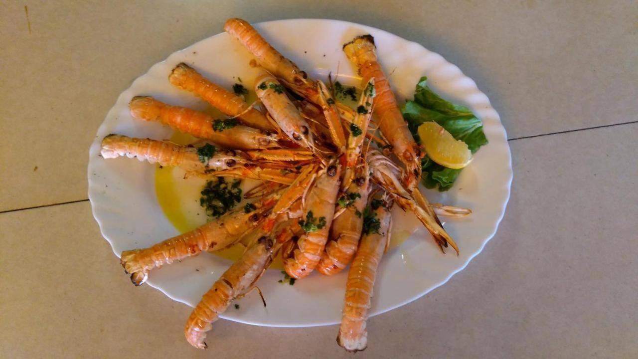סווטי יוראי Apartments - Buffet 2B מראה חיצוני תמונה